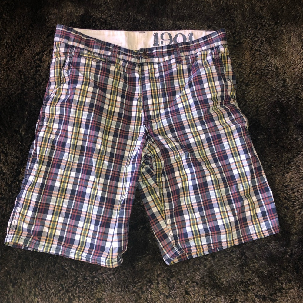 1901 Men’s Plaid Shorts Size 36